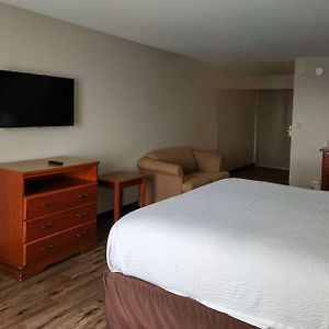 Studio Suite 1 King Bed Disability Access Non-Smoking